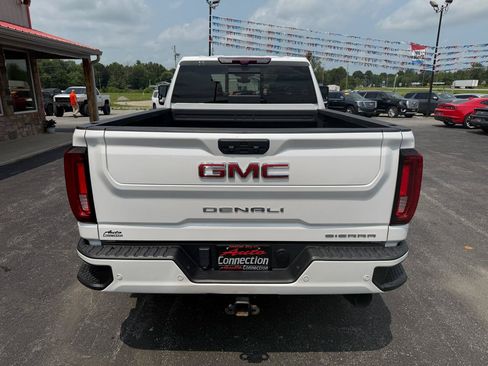 Used 2023 GMC Sierra 2500 Denali w/ Technology Package AWD/4WD image 5