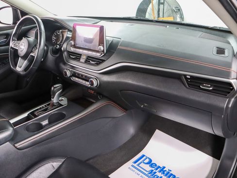 Used 2021 Nissan Altima 2.5 SR image 25