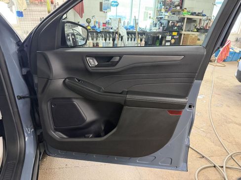 Used 2024 Ford Escape Active AWD/4WD image 25