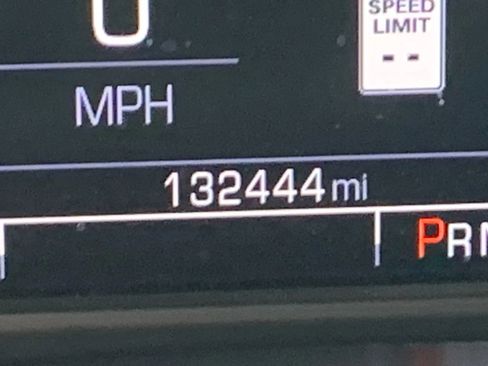 Used 2018 Chevrolet Silverado 1500 LT w/ Texas Edition image 28