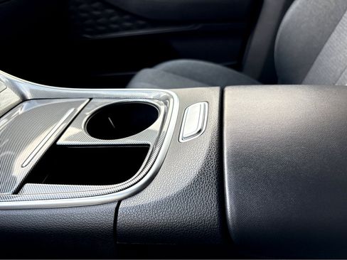 Used 2023 Hyundai Santa Fe SEL image 7