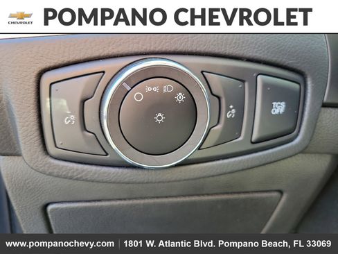 Used 2023 Ford Edge SEL image 19