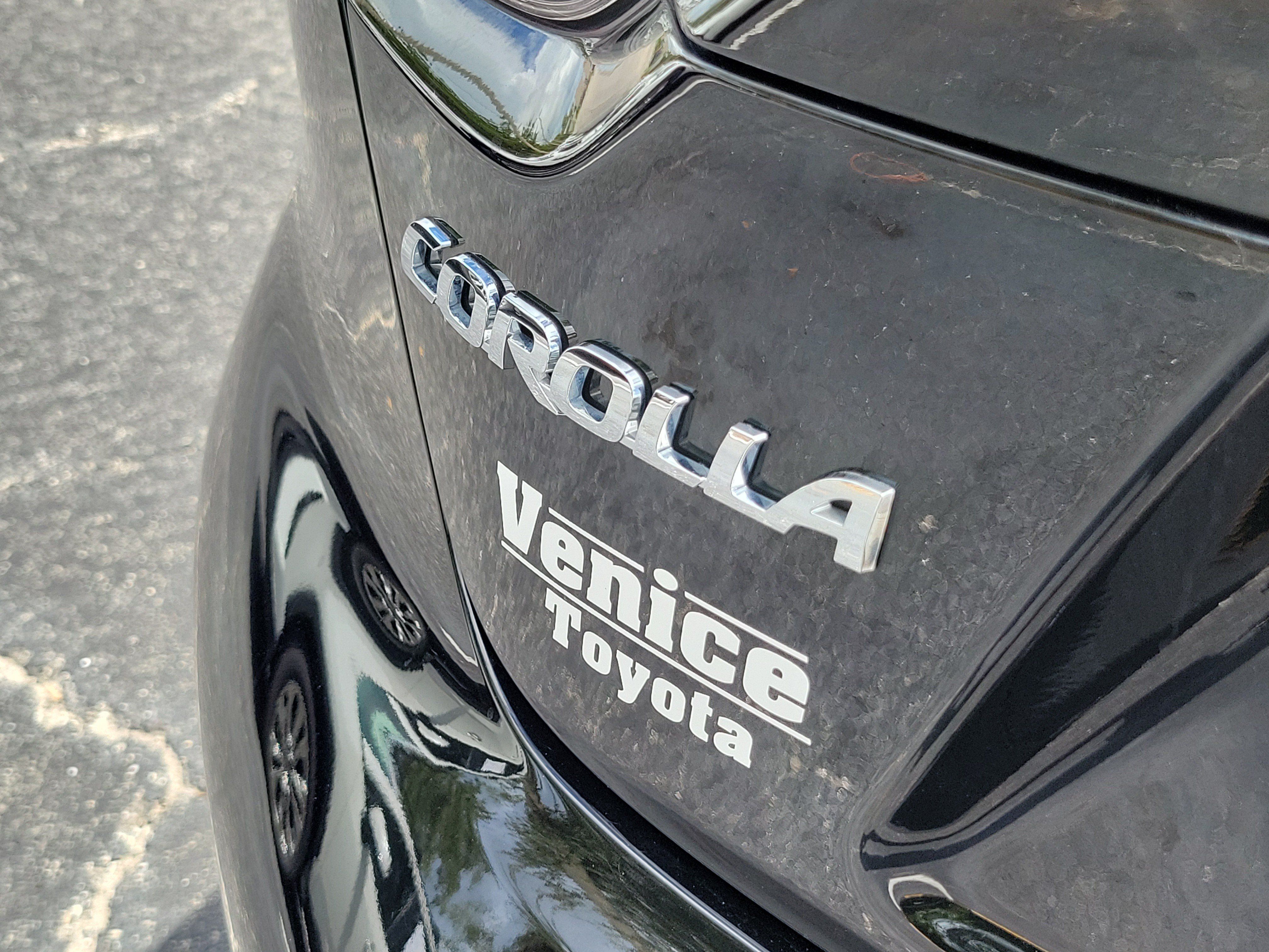 Certified 2023 Toyota Corolla SE FWD image 11