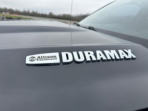 Used 2018 Chevrolet Silverado 3500 High Country w/ Duramax Plus Package image 7