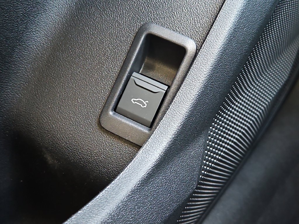 Used 2025 Audi A5 Premium Plus w/ Premium Plus AWD/4WD image 13