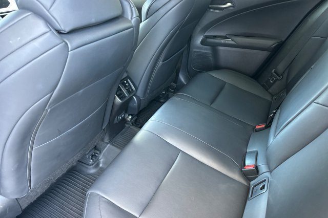 Used 2020 Lexus UX 200 F Sport w/ F Sport Premium Package FWD image 14