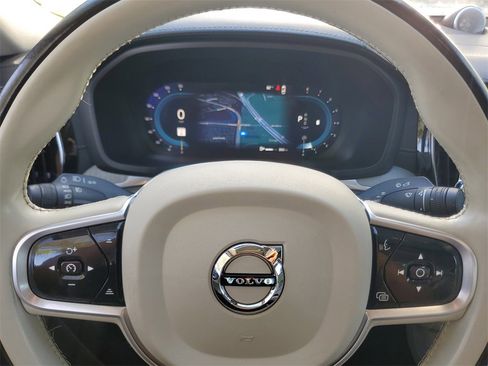 Certified 2023 Volvo S60 B5 Ultimate w/ Climate Package image 20