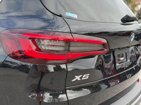 Certified 2023 BMW X5 xDrive40i w/ Premium Package image 9