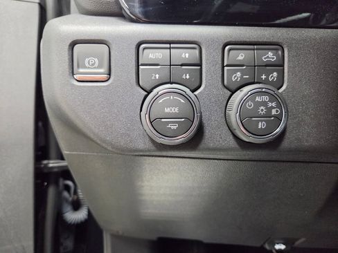 Used 2026 Chevrolet Silverado 3500 LTZ w/ Trail Boss Package AWD/4WD image 26