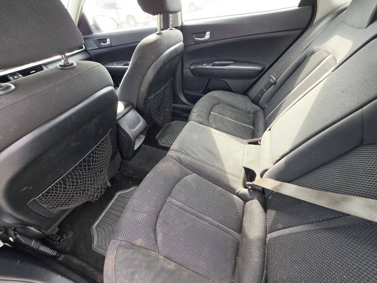 Used 2019 Kia Optima LX FWD image 4