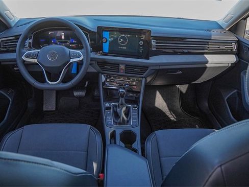 New 2026 Volkswagen Jetta SE image 18