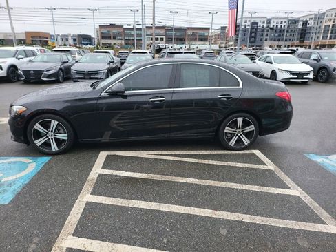 Used 2023 Mercedes-Benz C 300 4MATIC Sedan image 4