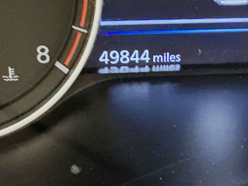 Used 2024 Nissan Altima 2.5 SV image 18