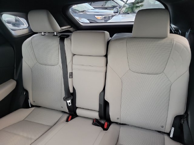 Used 2023 Lexus RX 350 Premium w/ Cold Area Package FWD image 10