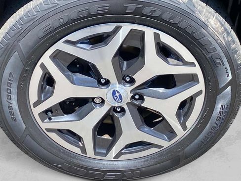 Certified 2023 Subaru Forester Premium AWD/4WD image 29