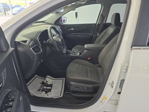 Used 2024 Chevrolet Equinox LT AWD/4WD image 13