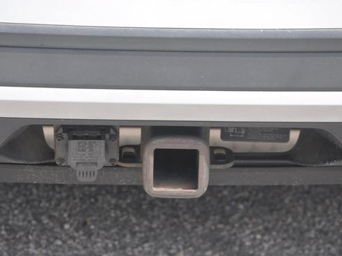 Used 2018 Volkswagen Atlas SE FWD image 21