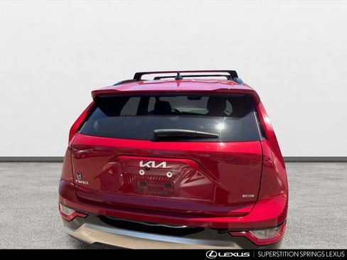 Used 2023 Kia Niro FWD image 5