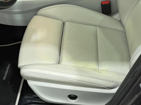 Used 2019 Mercedes-Benz CLA 250 4MATIC image 22