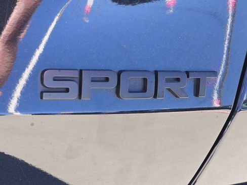 Certified 2023 Honda HR-V Sport image 12