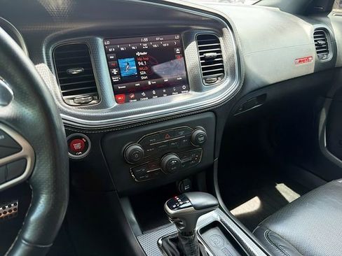 Used 2020 Dodge Charger SRT Hellcat w/ Harman/Kardon Audio Group RWD image 27