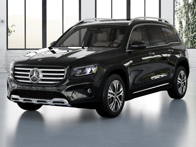 Used 2026 Mercedes-Benz GLB 250 4MATIC image 1