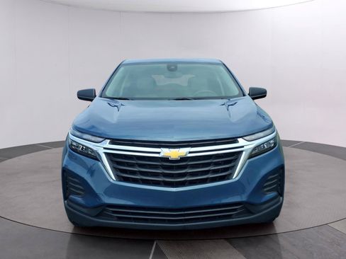 Certified 2024 Chevrolet Equinox LS w/ LS Convenience Package FWD image 8