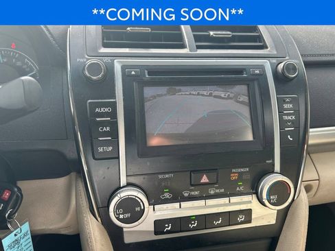 Used 2014 Toyota Camry LE FWD image 16