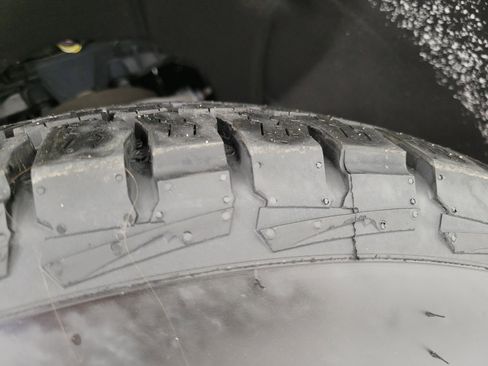 Certified 2024 Chevrolet Silverado 1500 LT image 10