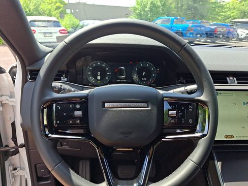 Used 2026 Land Rover Range Rover Evoque S AWD/4WD image 20