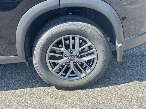 New 2026 Nissan Rogue S image 11