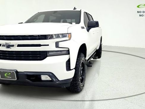 Used 2019 Chevrolet Silverado 1500 RST AWD/4WD image 3