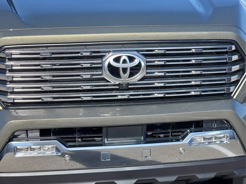 New 2026 Toyota Tacoma Limited AWD/4WD image 7