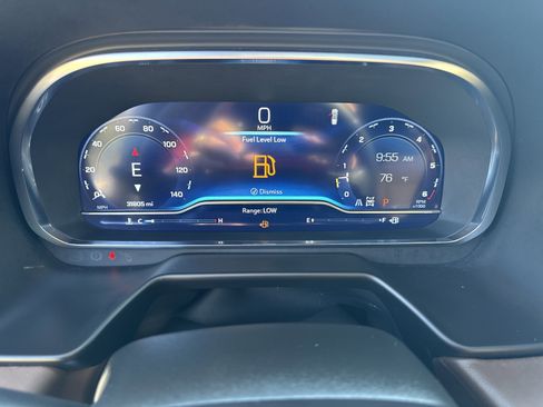 Used 2024 Chevrolet Tahoe High Country image 18