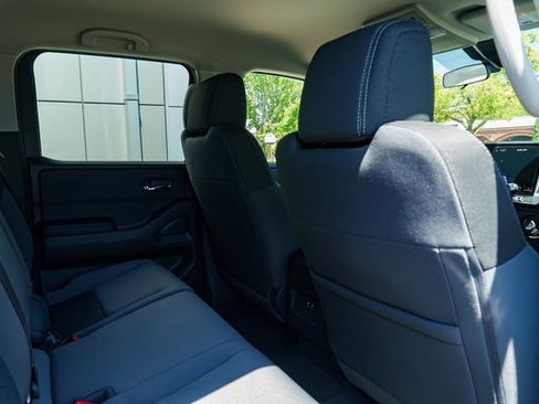 New 2025 Nissan Frontier SV image 25