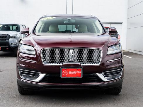 Used 2019 Lincoln Nautilus Reserve w/ Cargo Utility Package AWD/4WD image 2