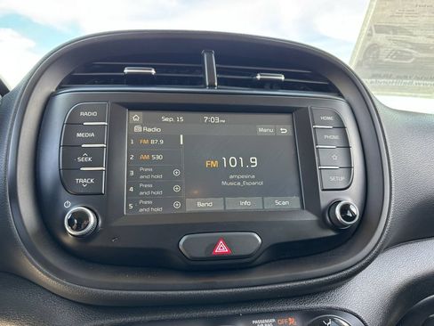 Used 2021 Kia Soul S FWD image 20