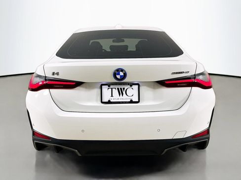 Used 2025 BMW i4 eDrive40 RWD image 6