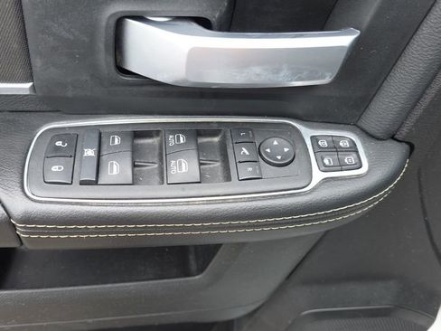 Used 2024 RAM 2500 Big Horn AWD/4WD image 12