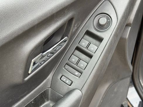 Used 2020 Chevrolet Trax LT image 10