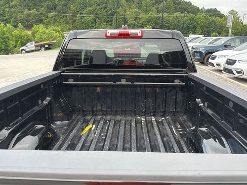 Used 2022 Chevrolet Colorado LT w/ Fleet Safety Package RWD image 21