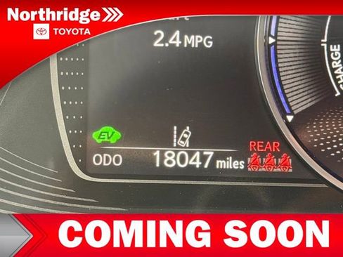 Used 2024 Lexus ES 300h w/ Premium Package FWD image 10