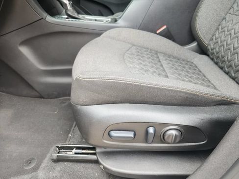 Used 2024 Chevrolet Equinox LT AWD/4WD image 23