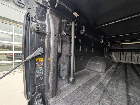 Used 2024 GMC Sierra 2500 Denali w/ Denali Reserve Package image 14