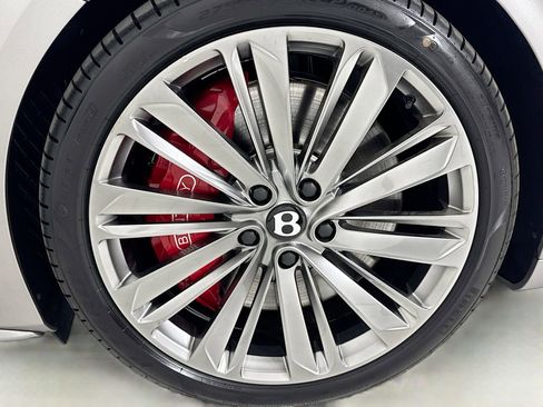 New 2025 Bentley Continental GT Speed image 9