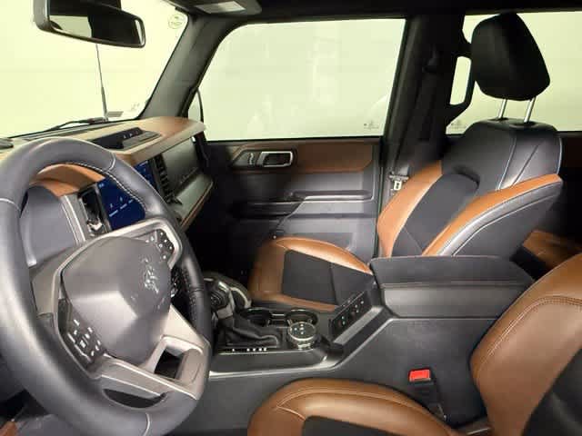 Used 2024 Ford Bronco Outer Banks AWD/4WD image 33