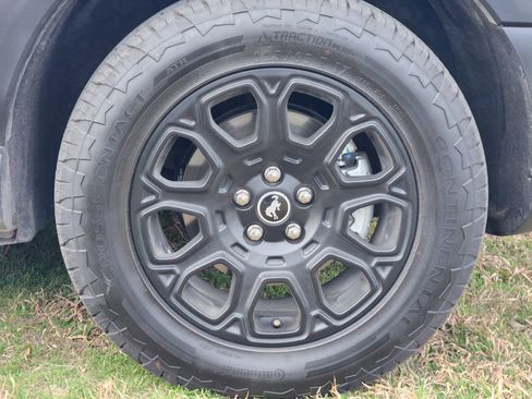 Certified 2025 Ford Bronco Sport Badlands image 9