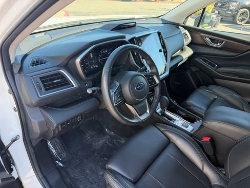 Used 2023 Subaru Ascent Touring AWD/4WD image 11