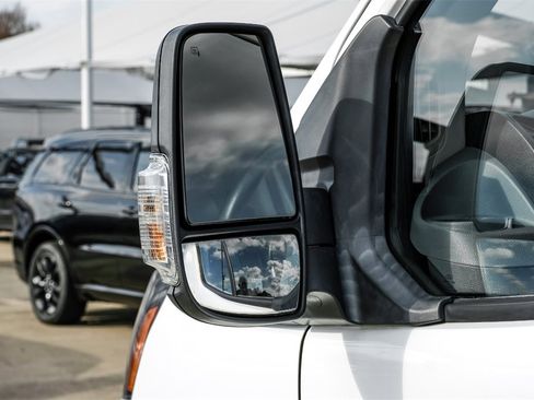 Used 2019 Ford Transit 250 130 Low Roof image 39