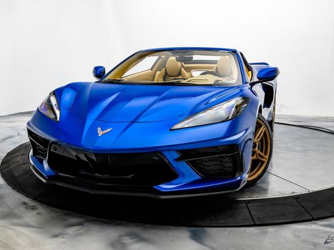 Used 2020 Chevrolet Corvette Stingray 3LT Z51 Performance P w/ 3LT Preferred Equipment Group image 4